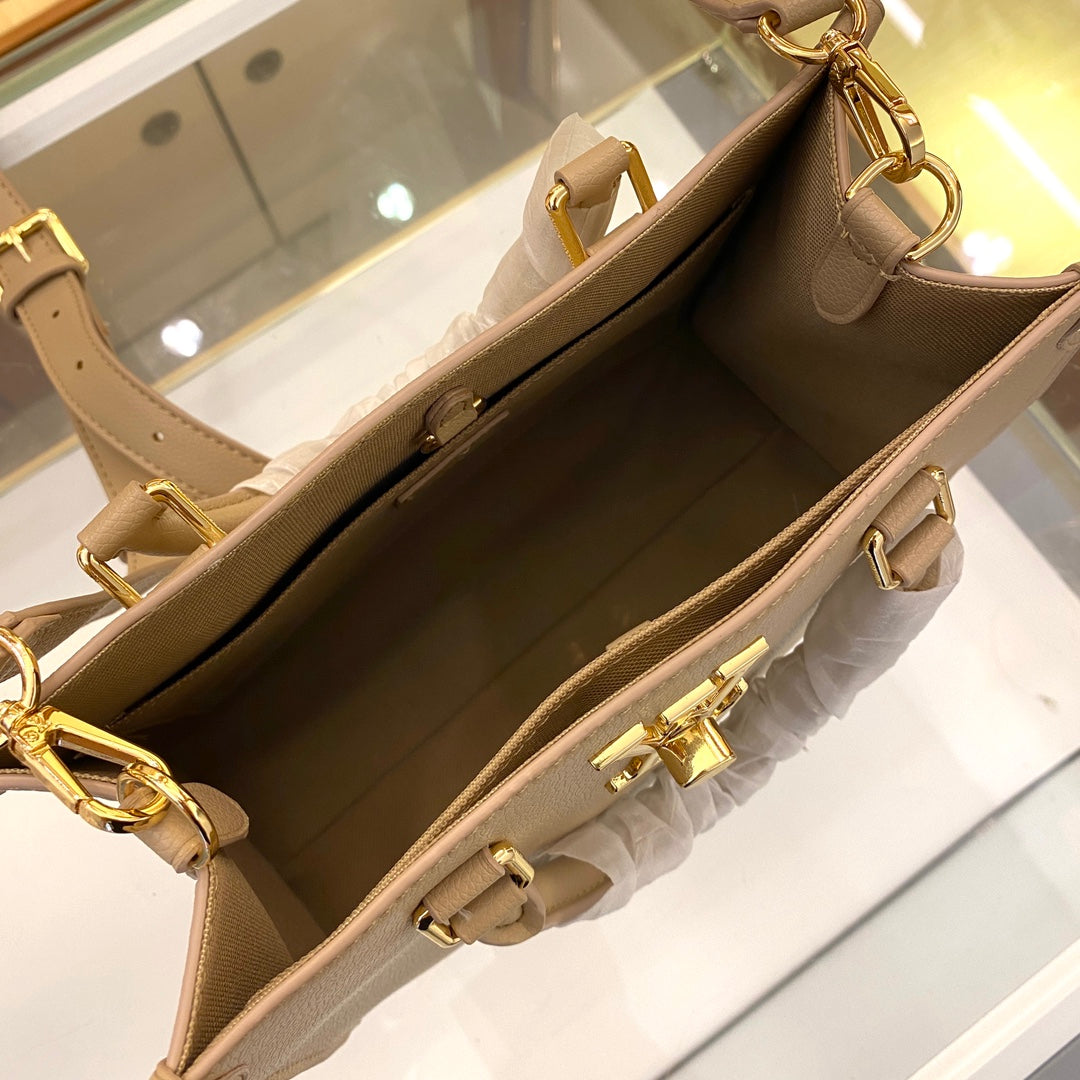 Elite Carryalls
