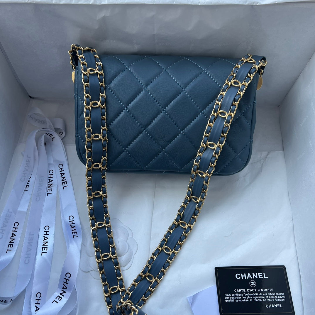 Elite Carryalls