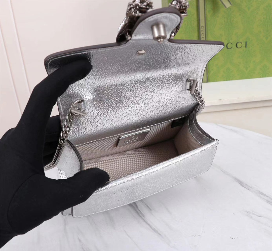 Elite Carryalls