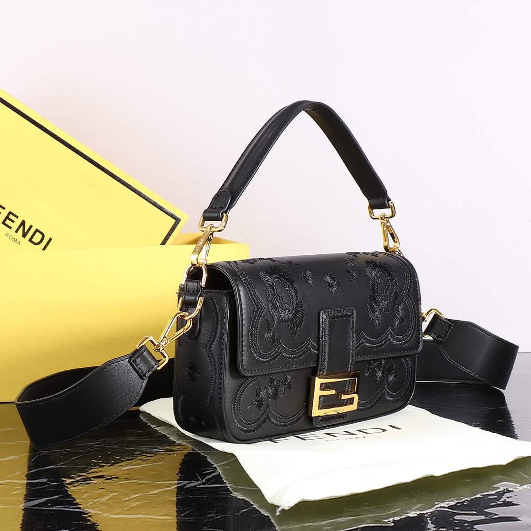Elite Carryalls