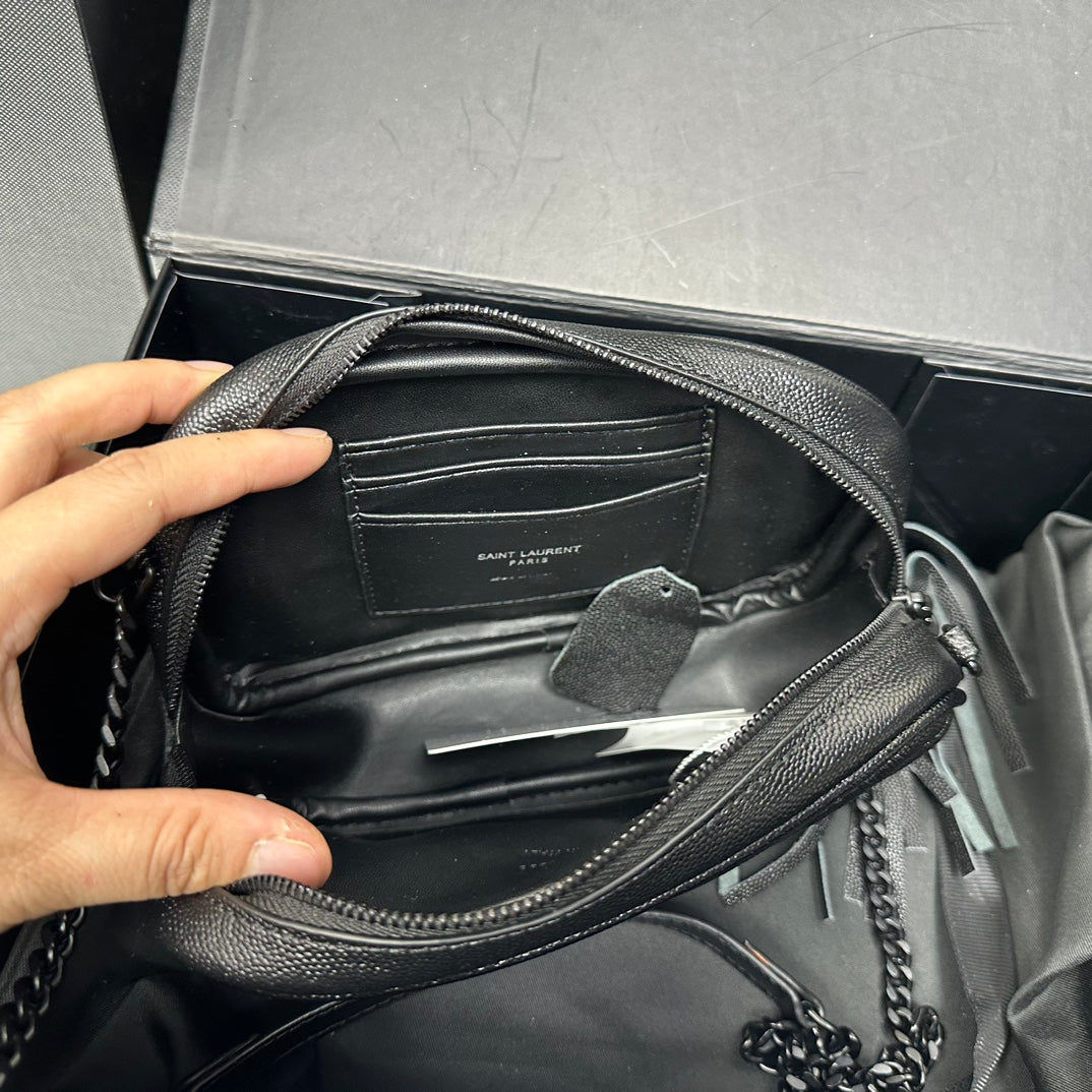Elite Carryalls