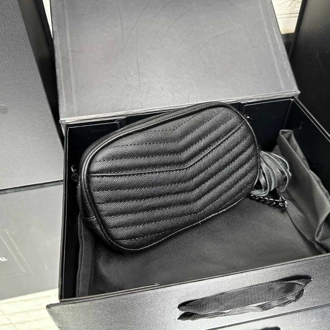 Elite Carryalls