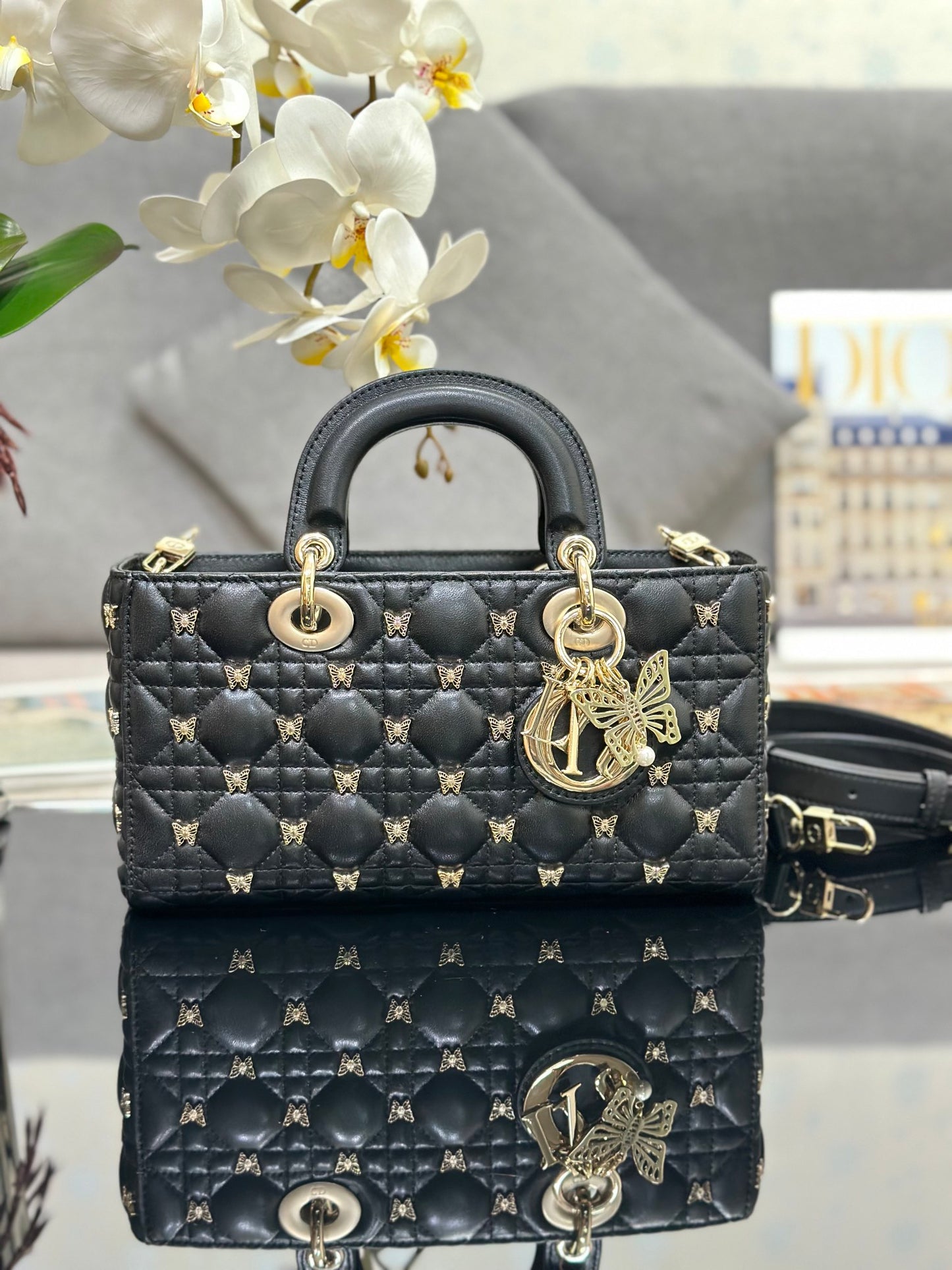 Elite Carryalls