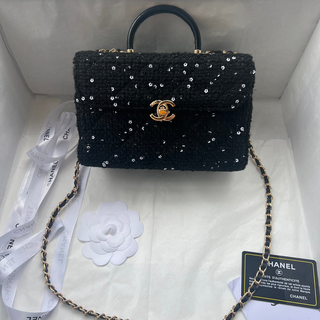 Elite Carryalls