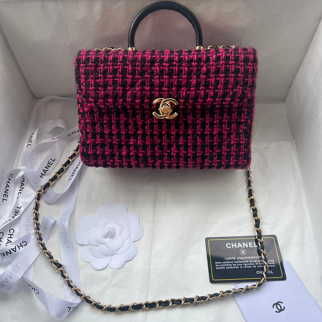Elite Carryalls
