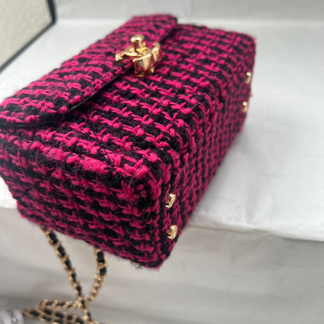 Elite Carryalls