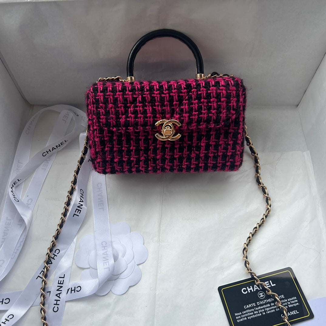 Elite Carryalls