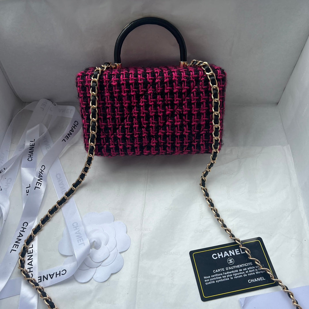 Elite Carryalls