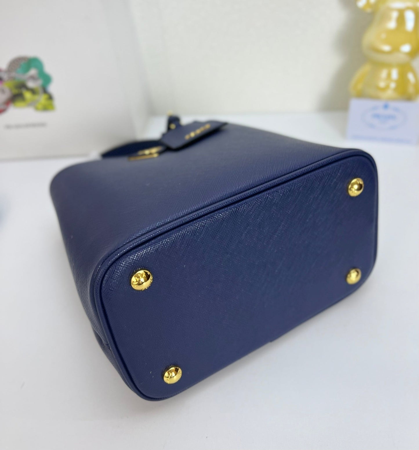Elite Carryalls