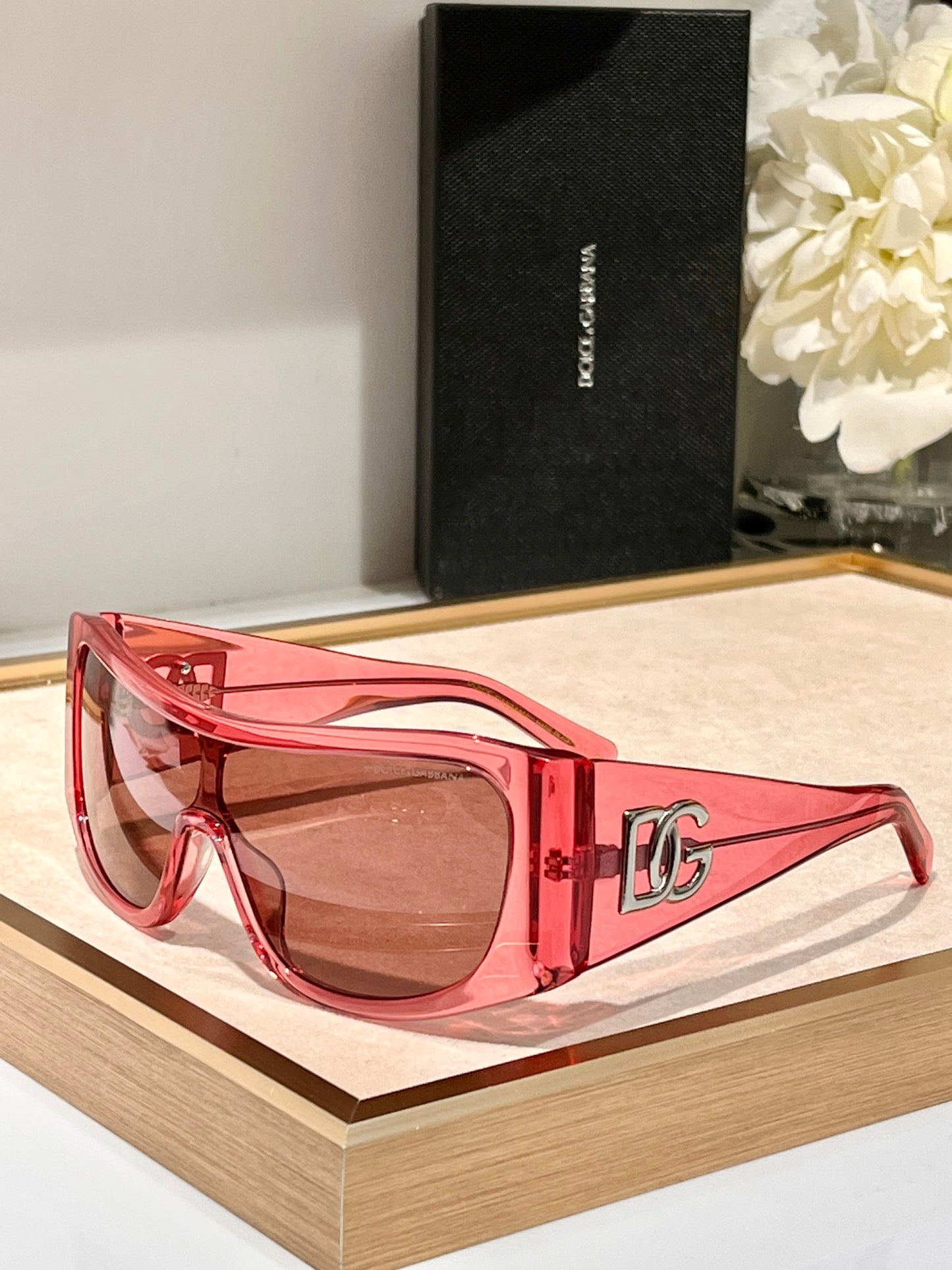 SUNGLASSES NEW ARRIVALS