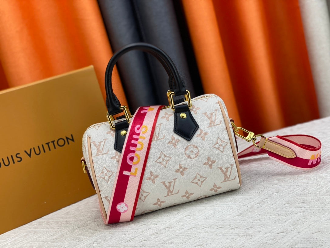 Elite Carryalls