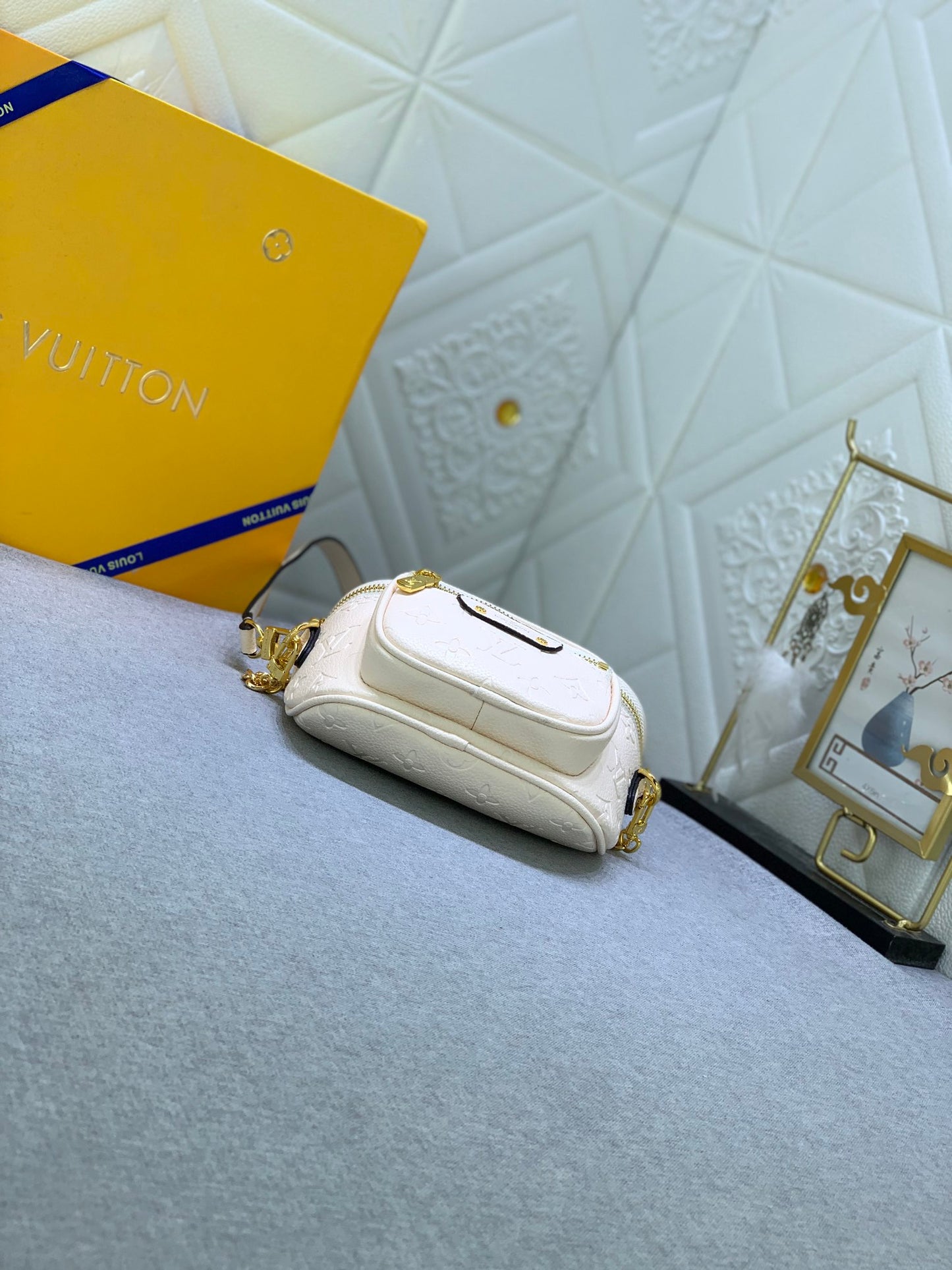 Elite Carryalls