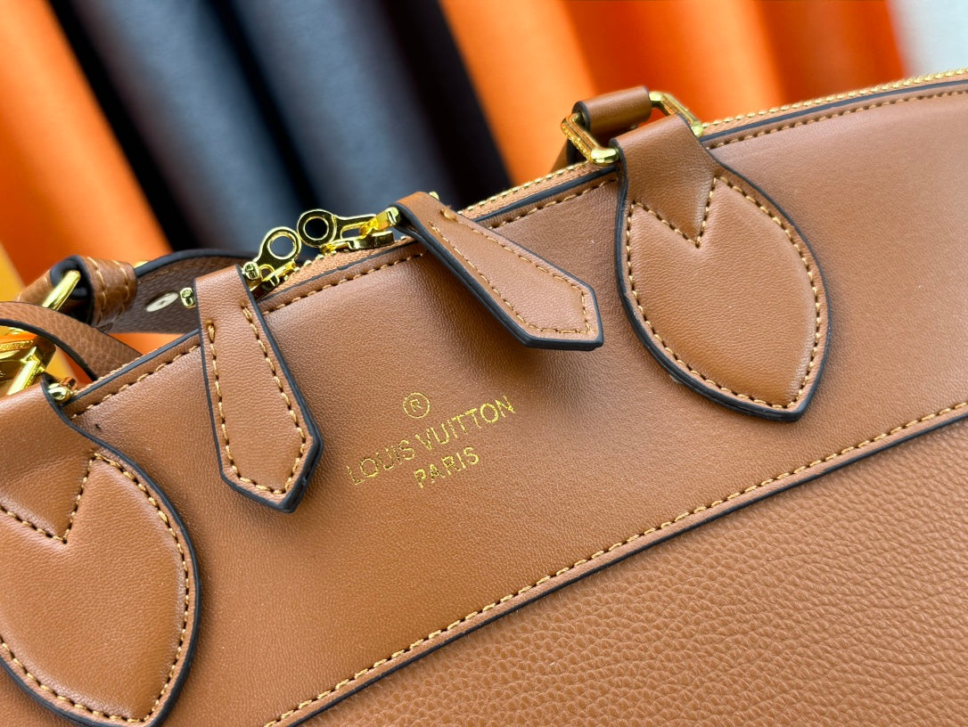 Elite Carryalls