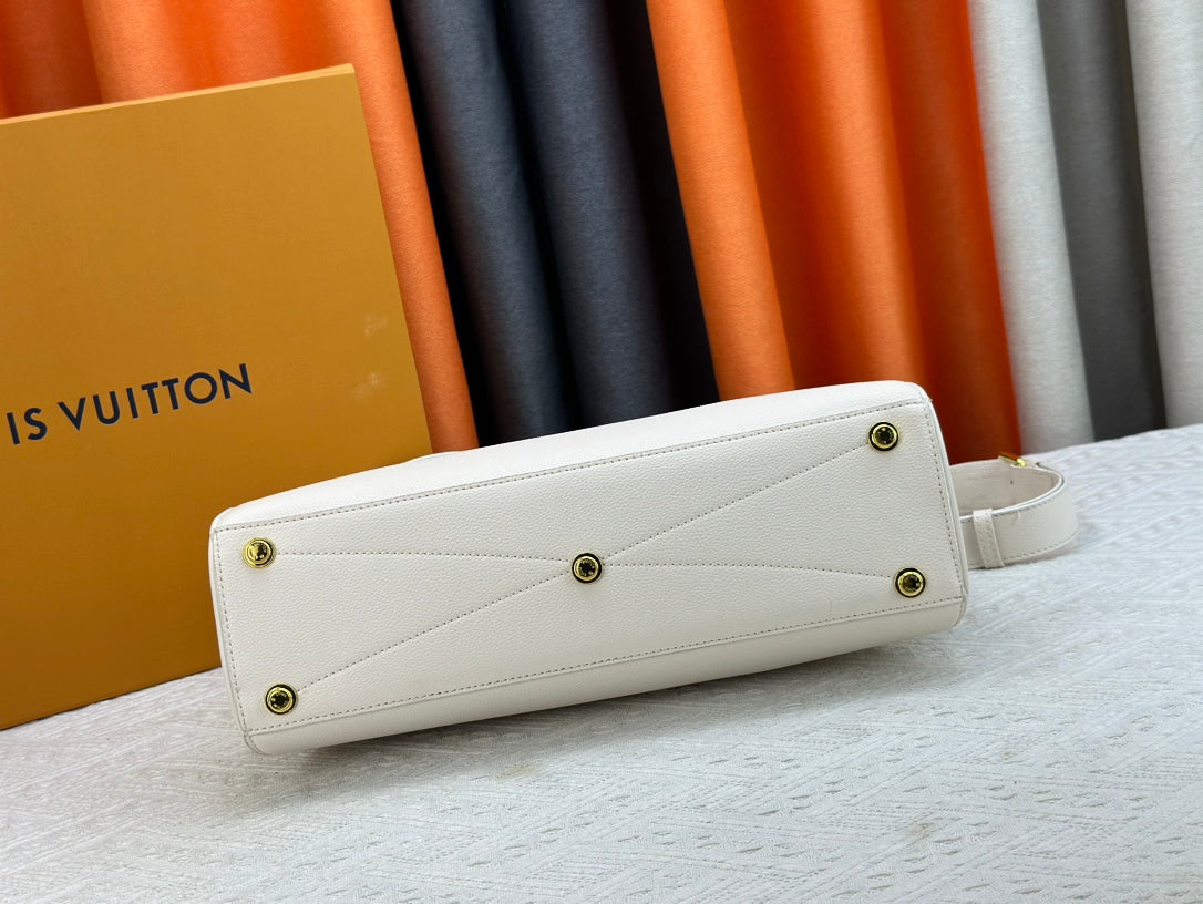 Elite Carryalls