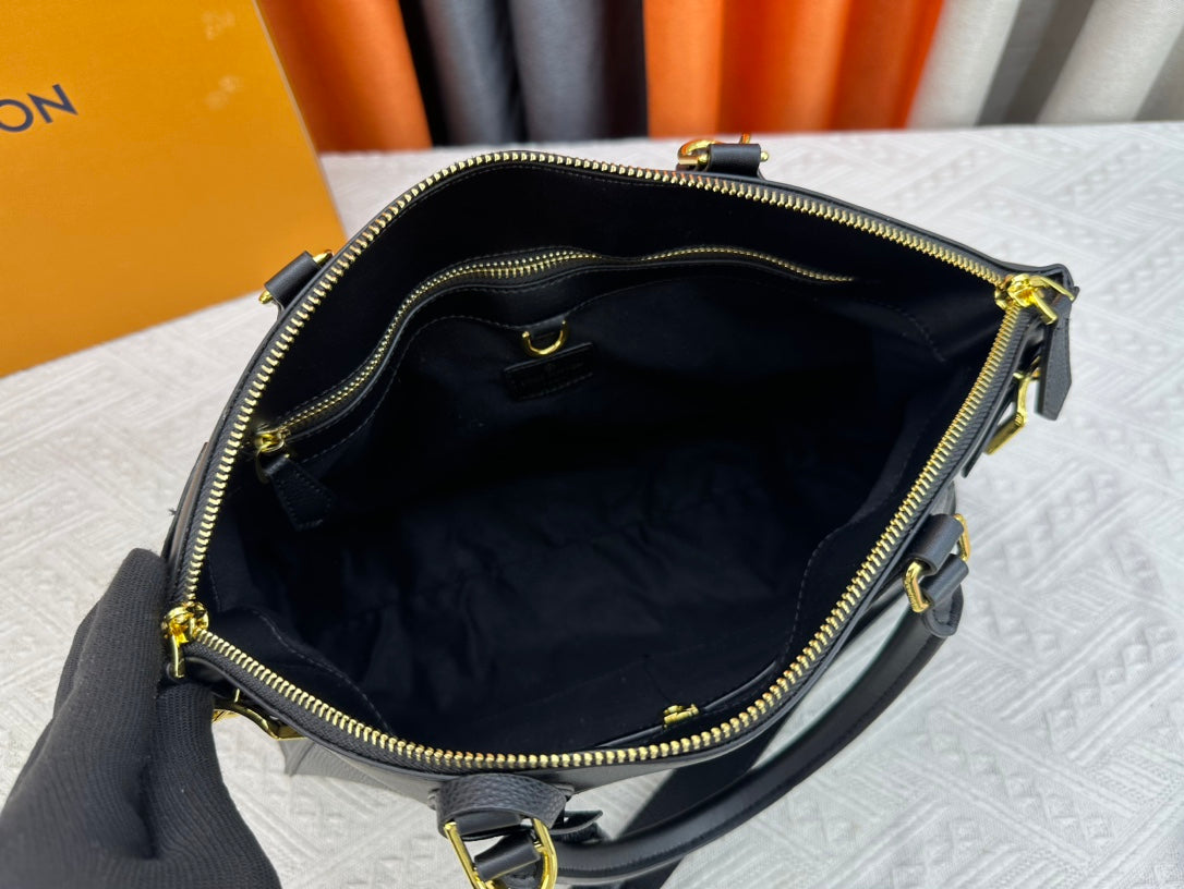 Elite Carryalls