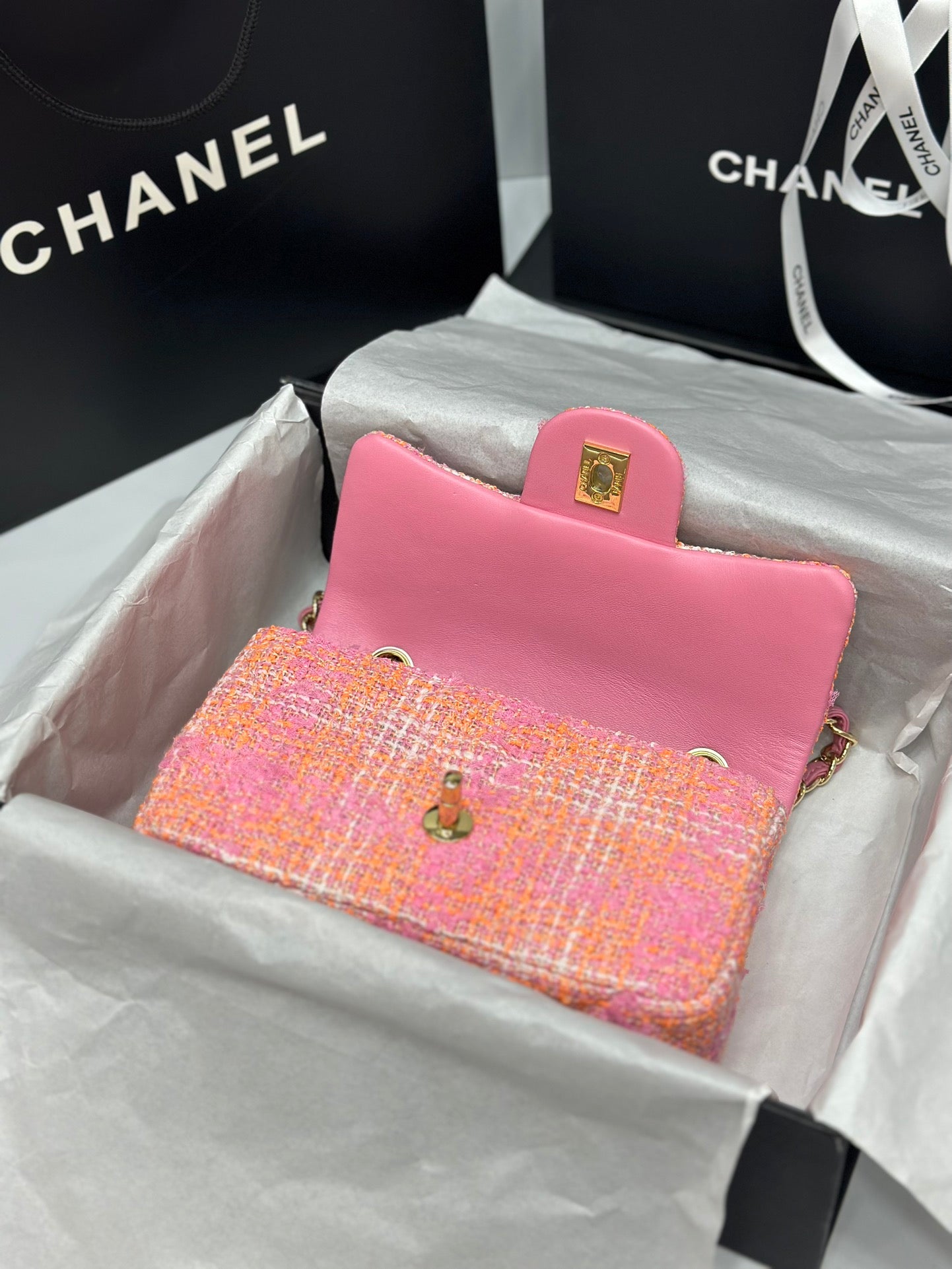 Elite Carryalls