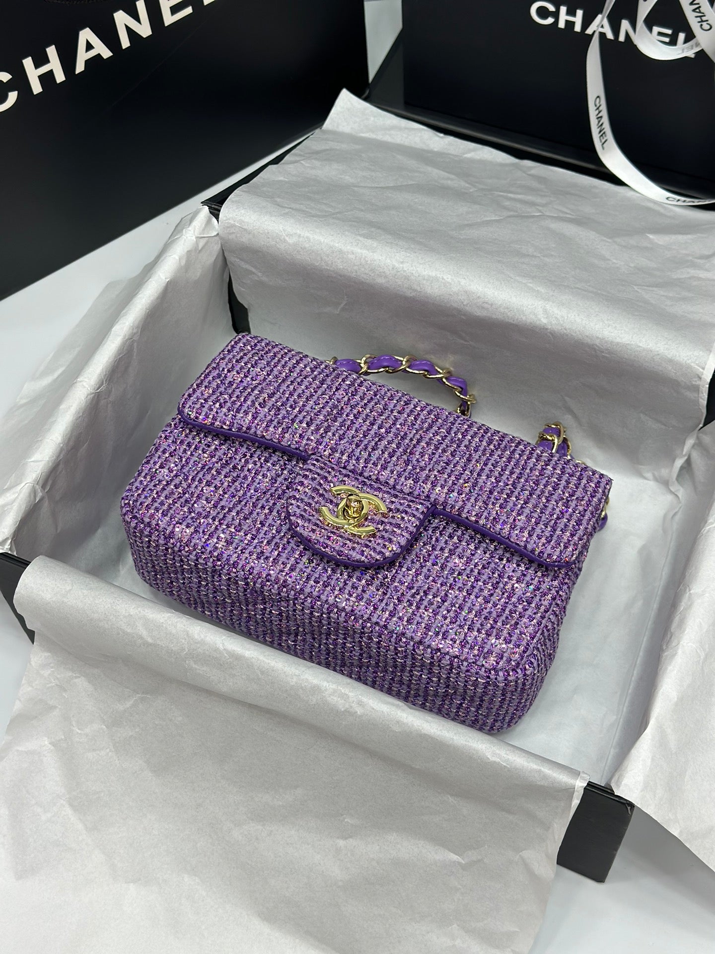 Elite Carryalls