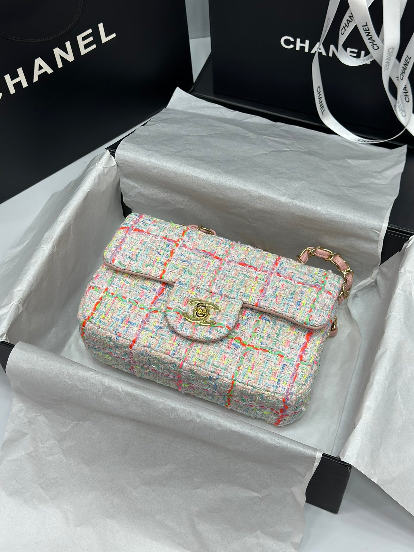 Elite Carryalls