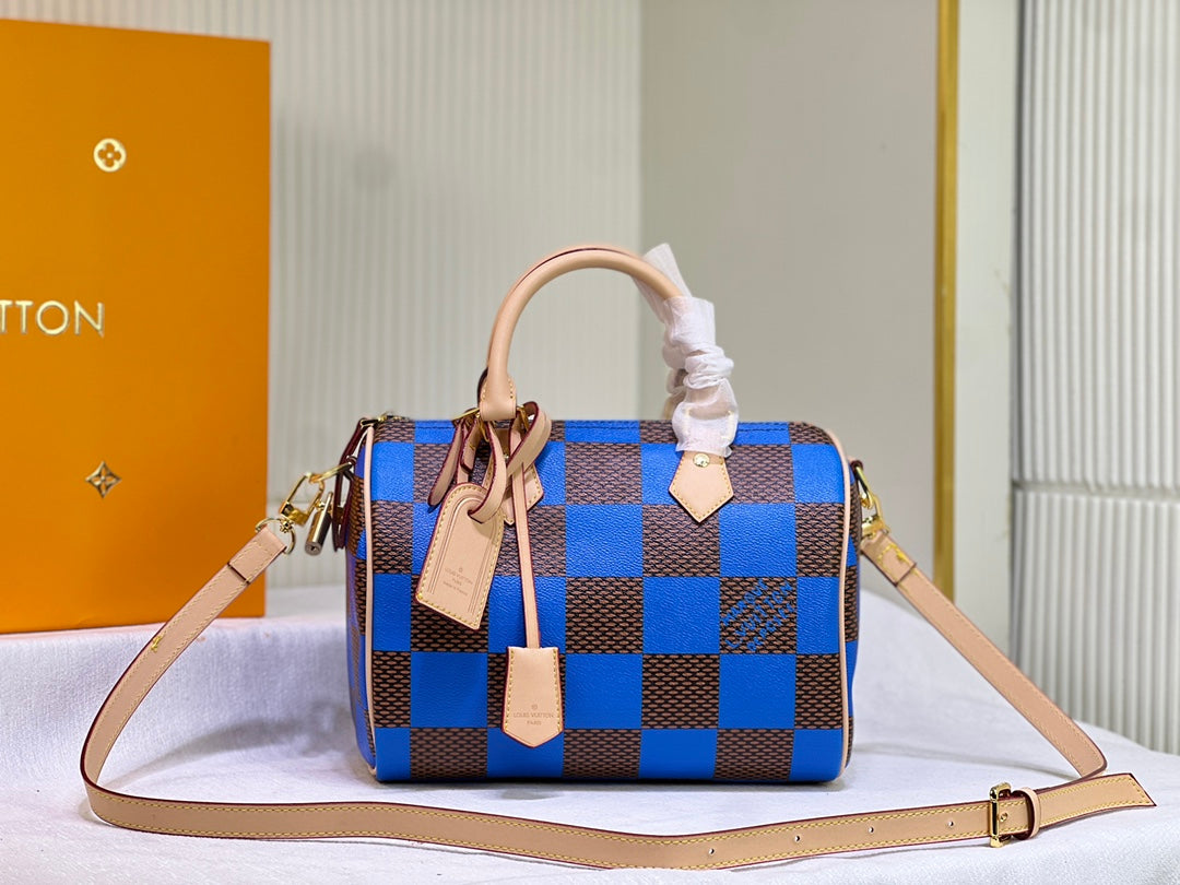 Elite Carryalls