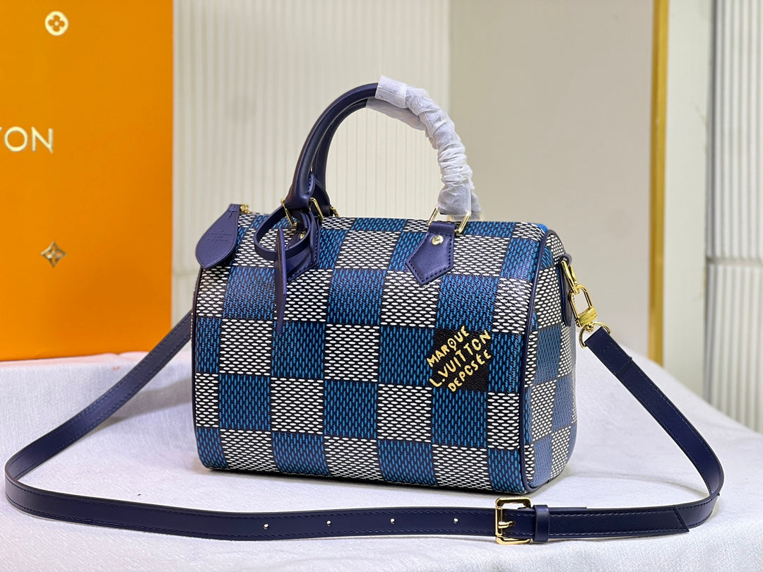 Elite Carryalls