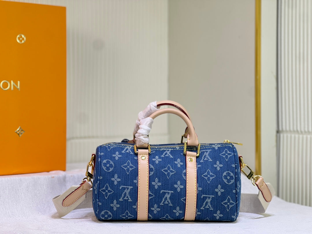 Elite Carryalls