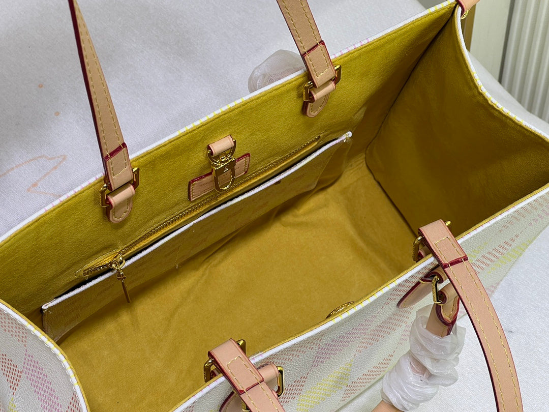 Elite Carryalls