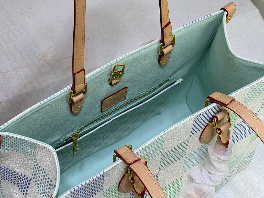 Elite Carryalls