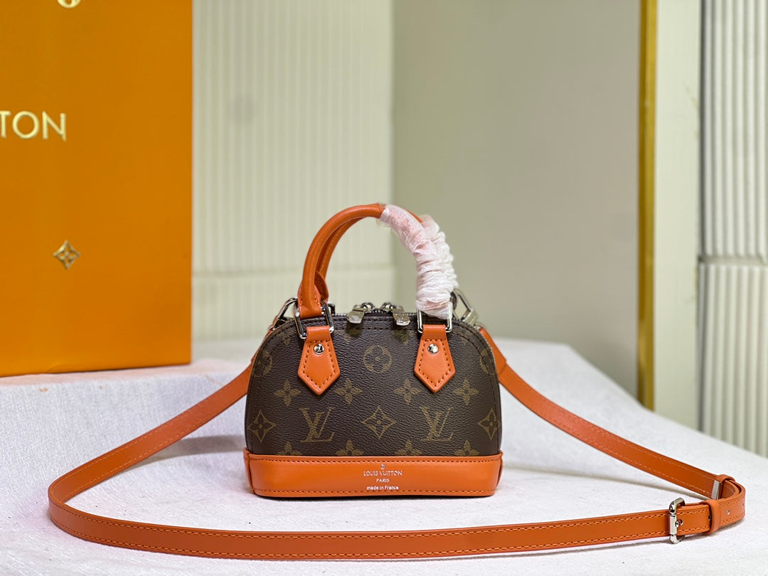 Elite Carryalls