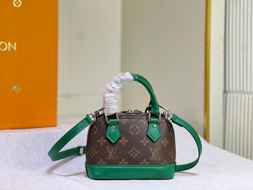 Elite Carryalls