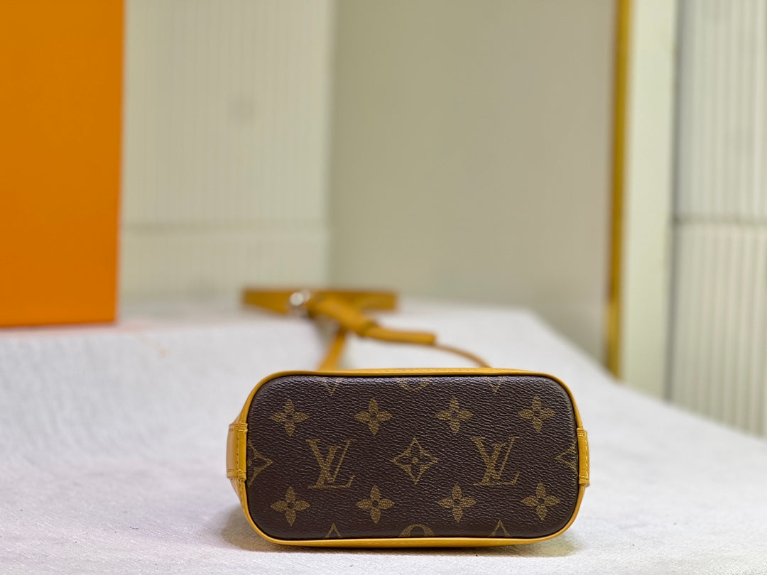 Elite Carryalls
