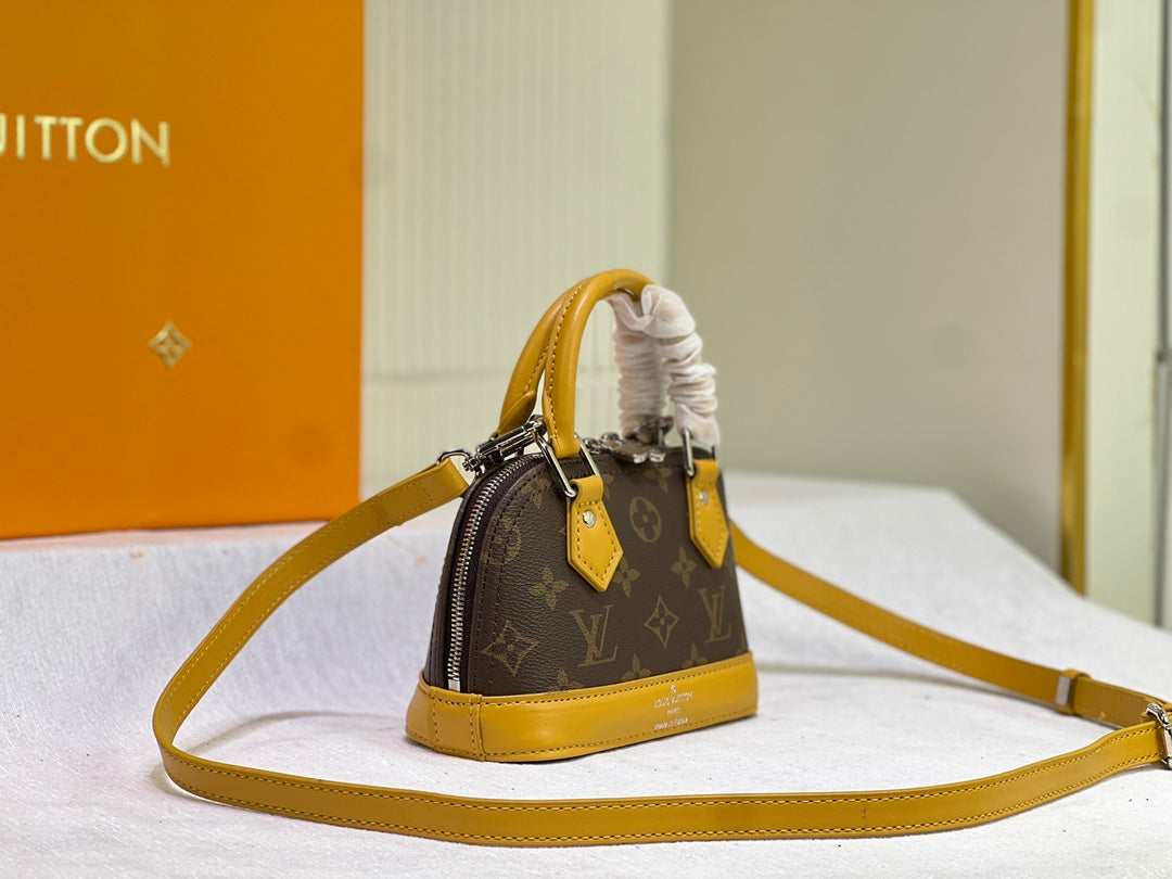 Elite Carryalls