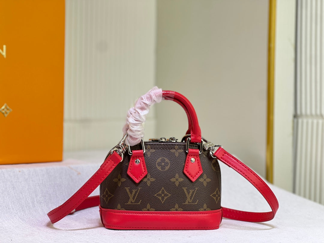Elite Carryalls