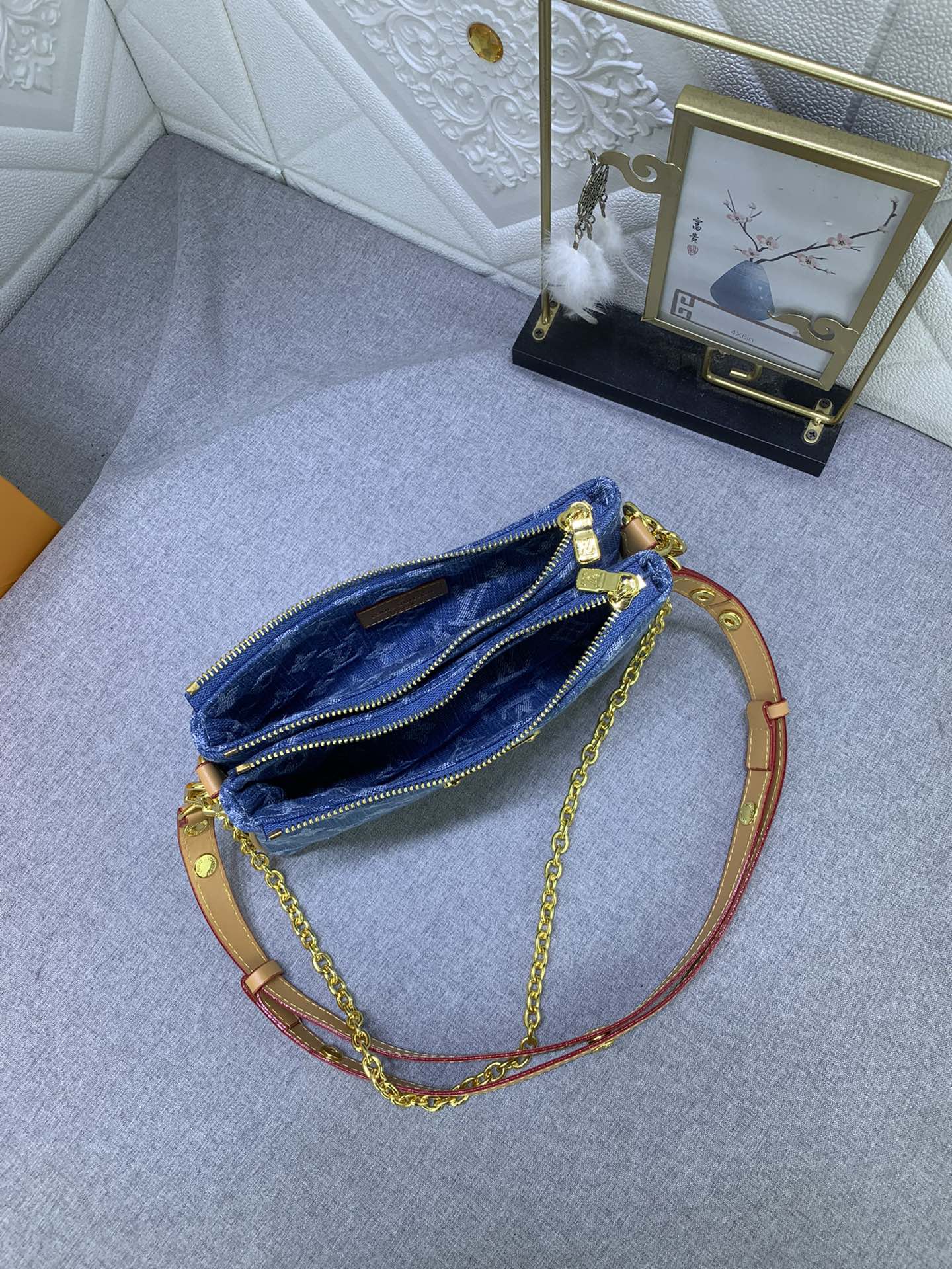 Elite Carryalls