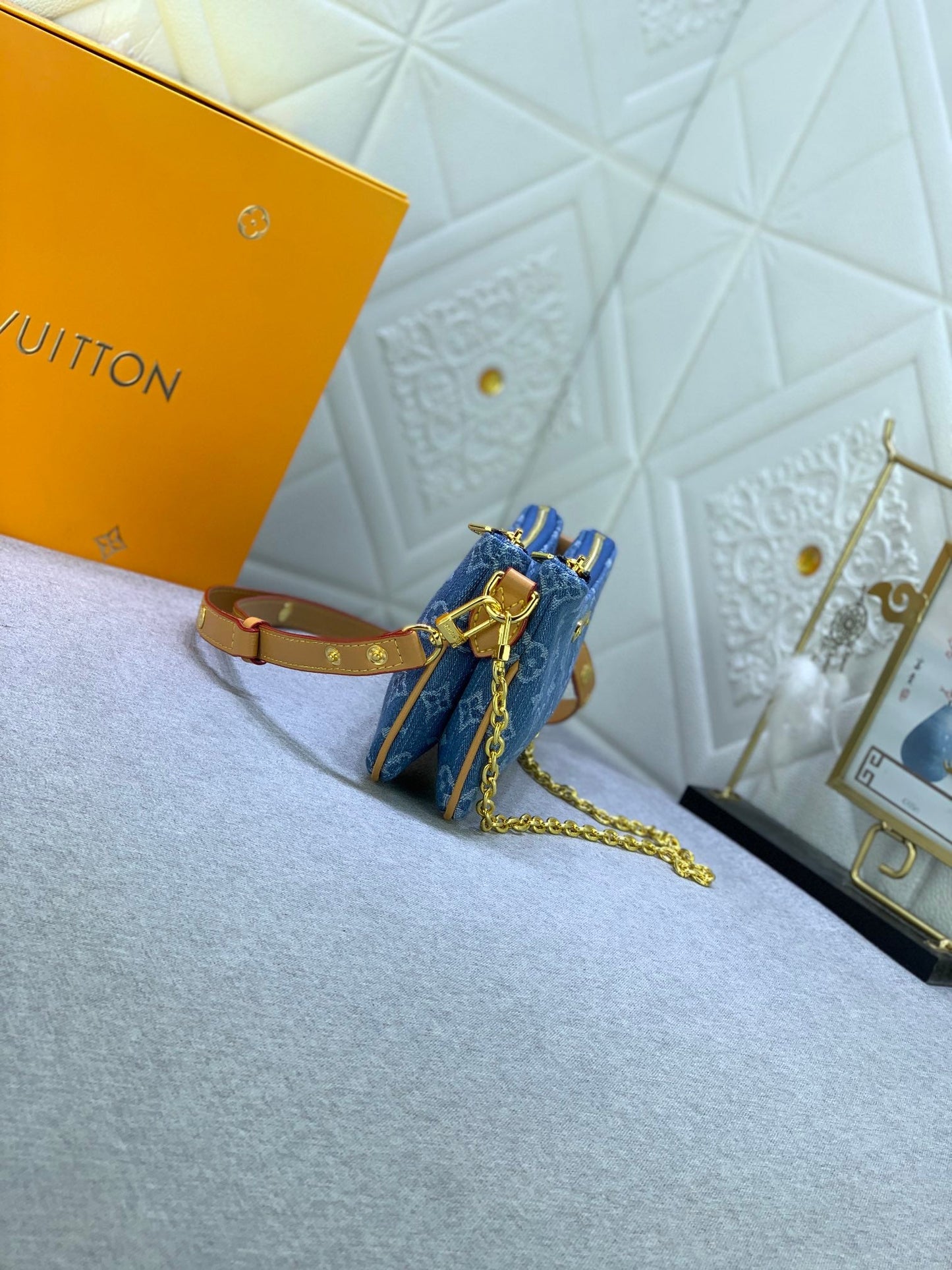 Elite Carryalls