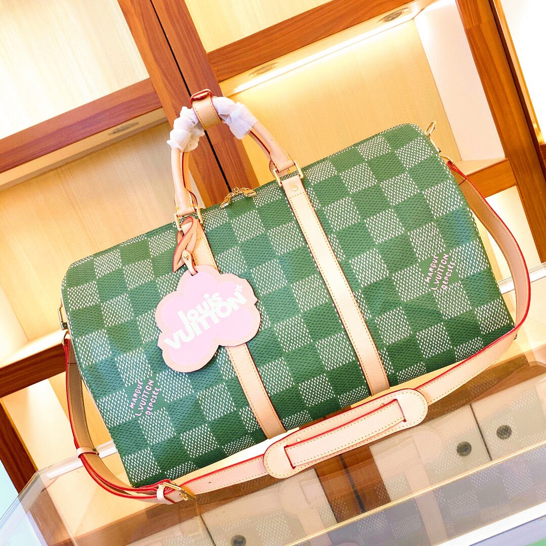 Elite Carryalls
