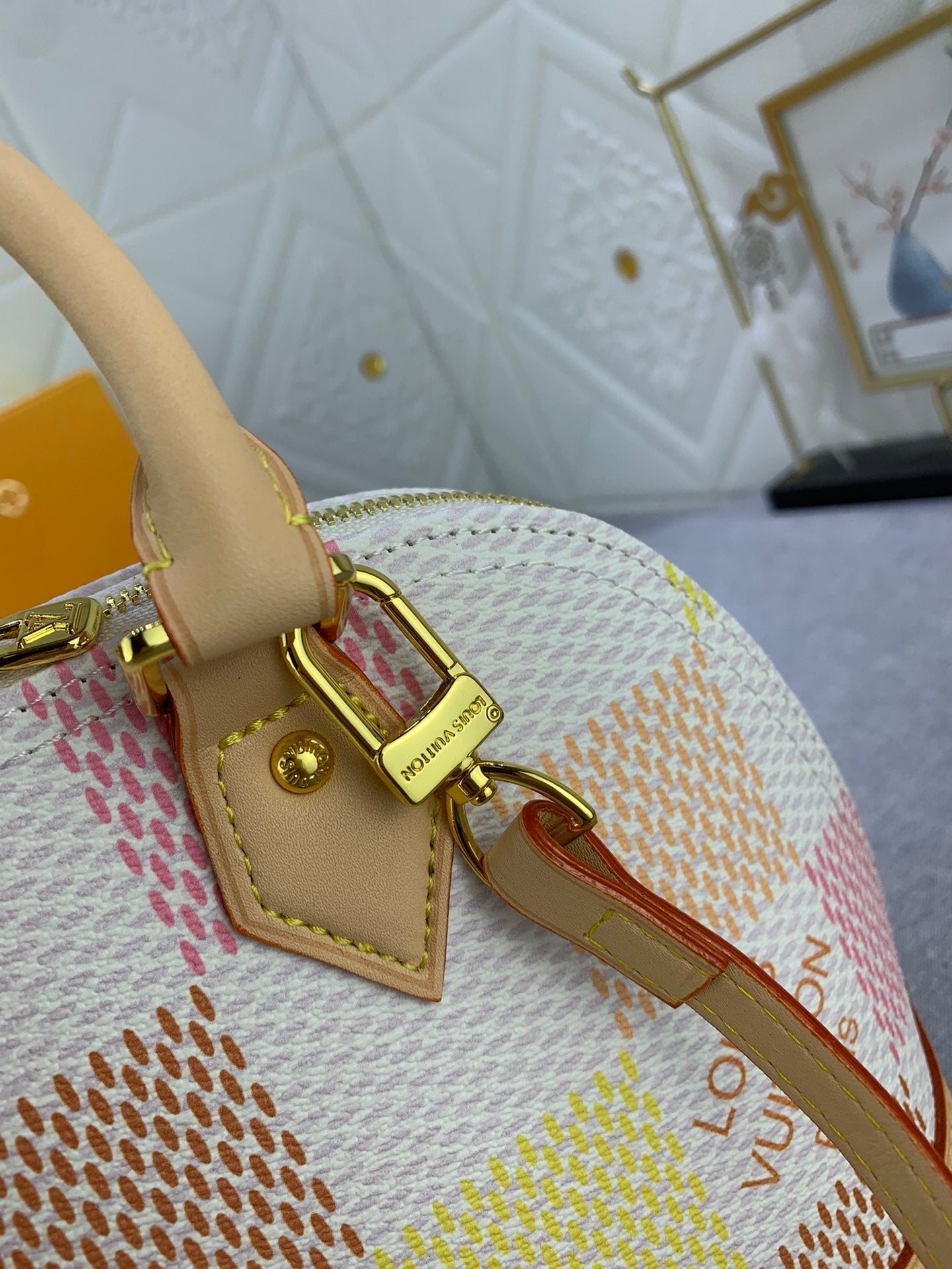 Elite Carryalls