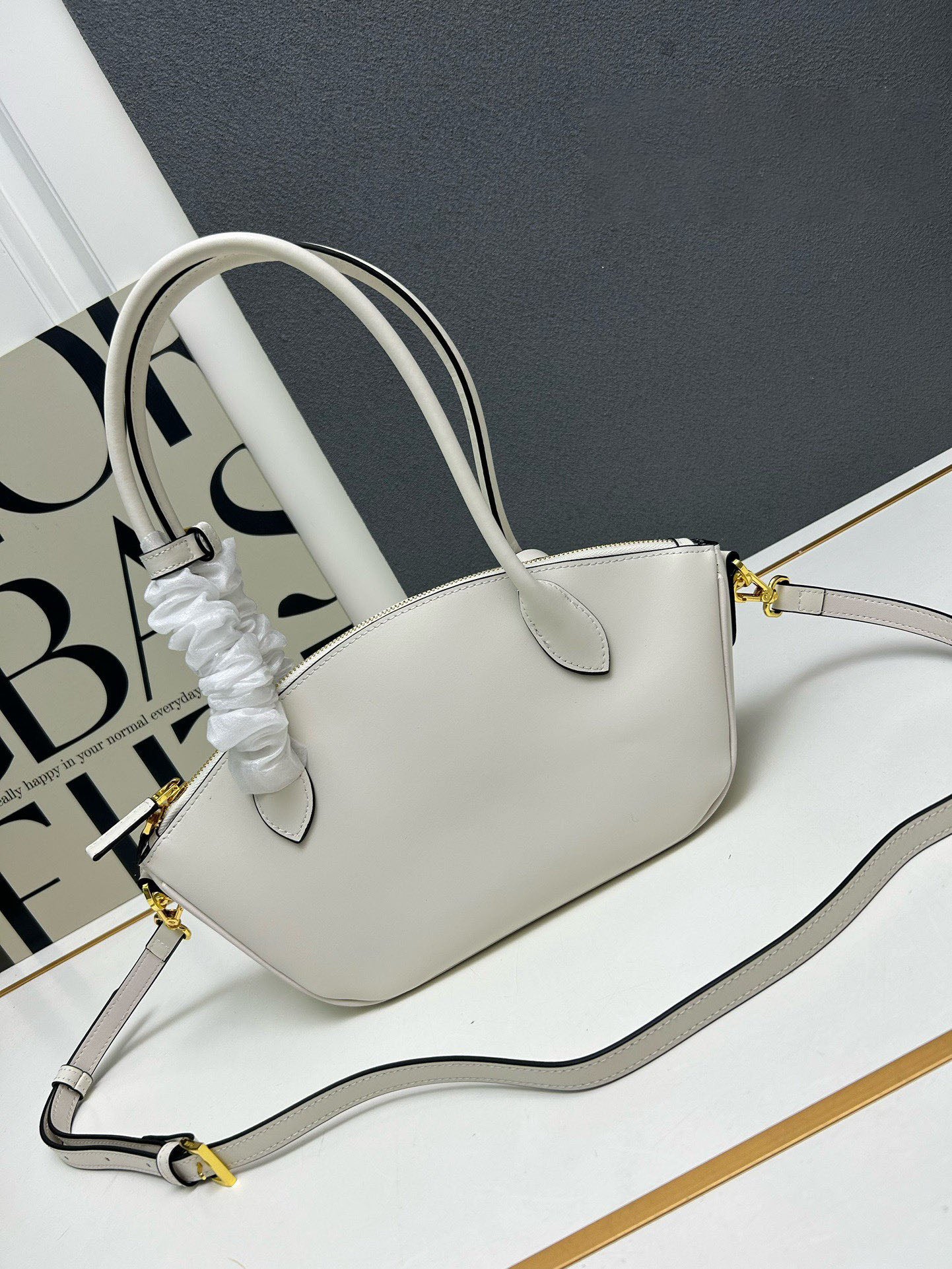 Elite Carryalls