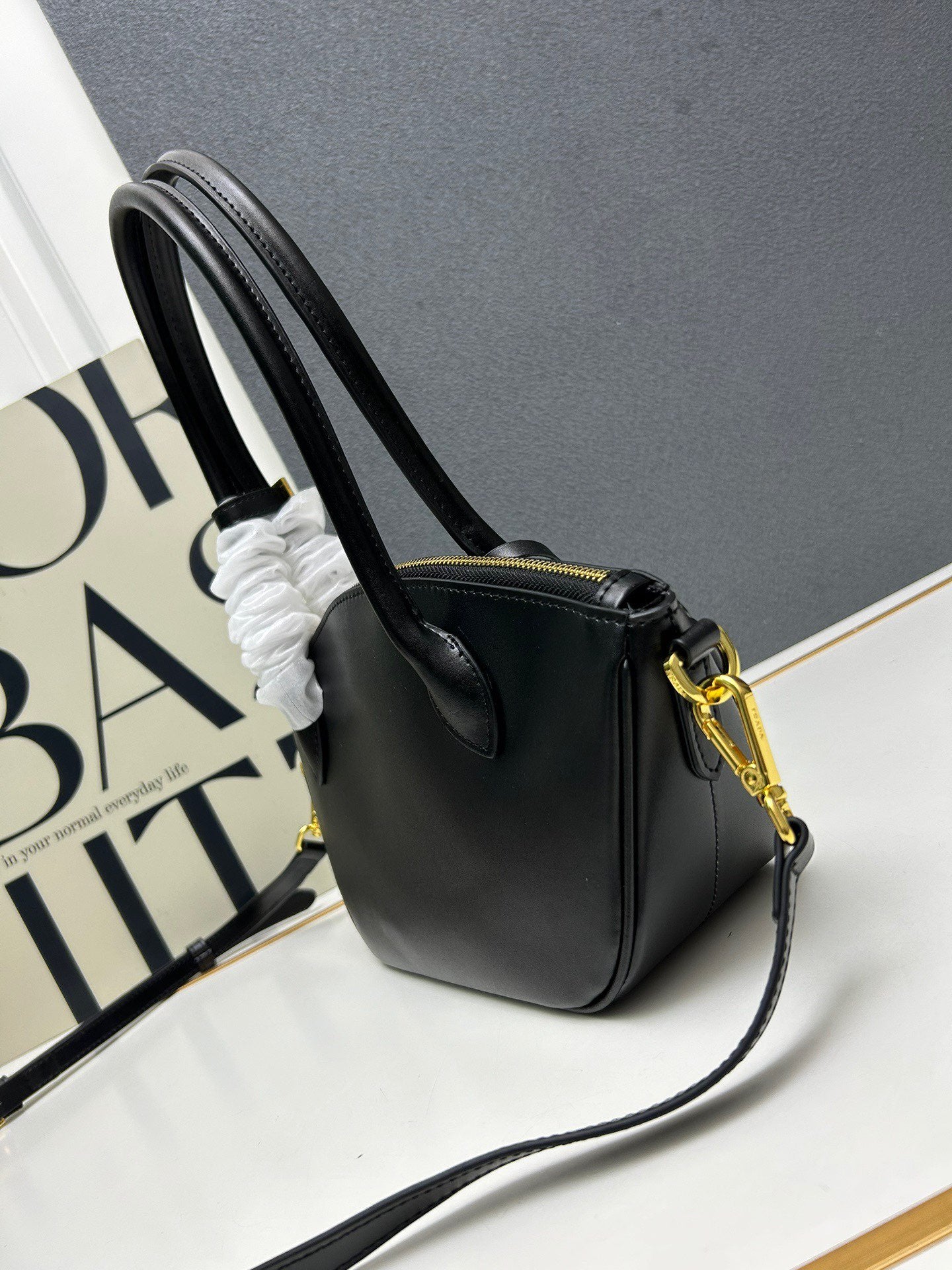 Elite Carryalls