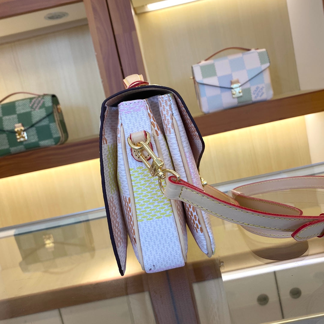 Elite Carryalls