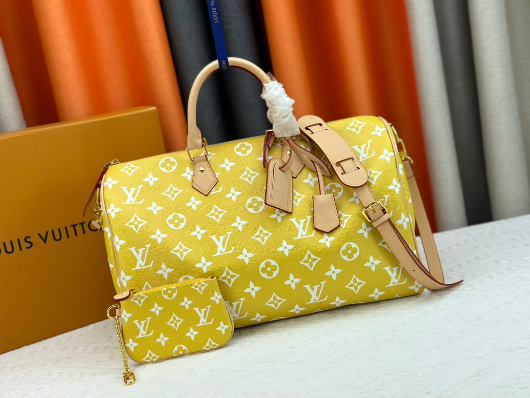 Elite Carryalls