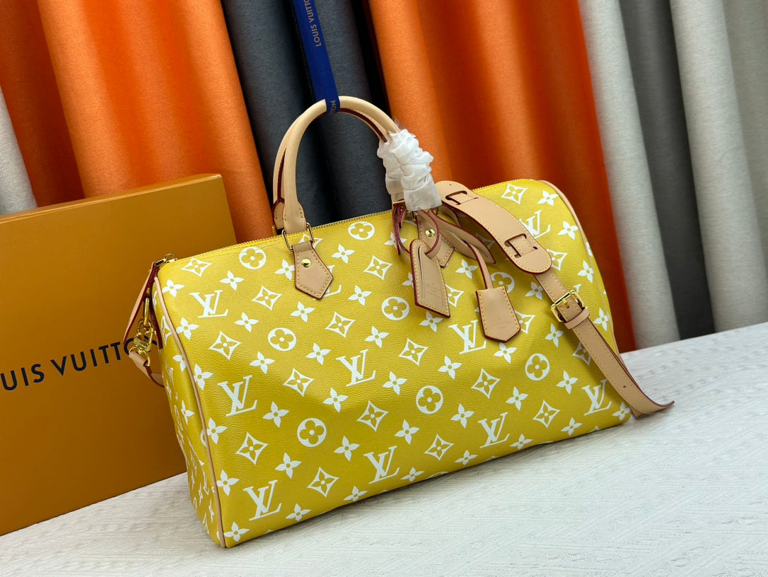 Elite Carryalls