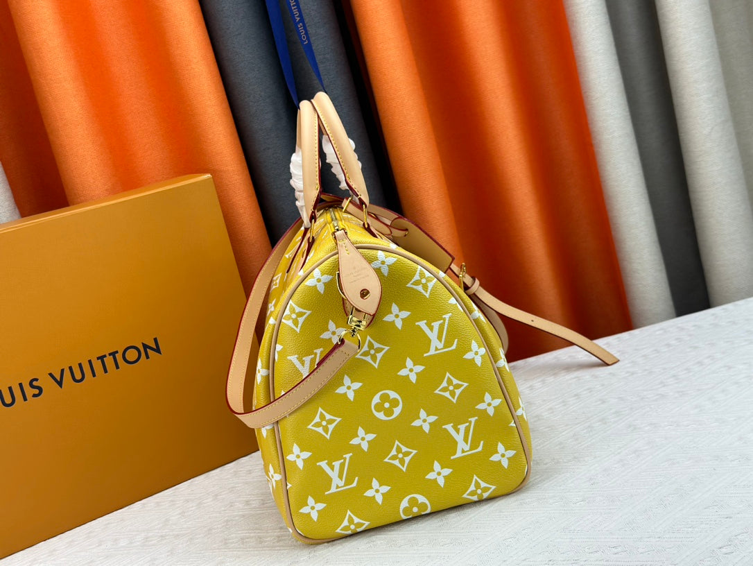 Elite Carryalls