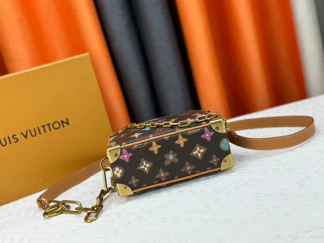 Elite Carryalls