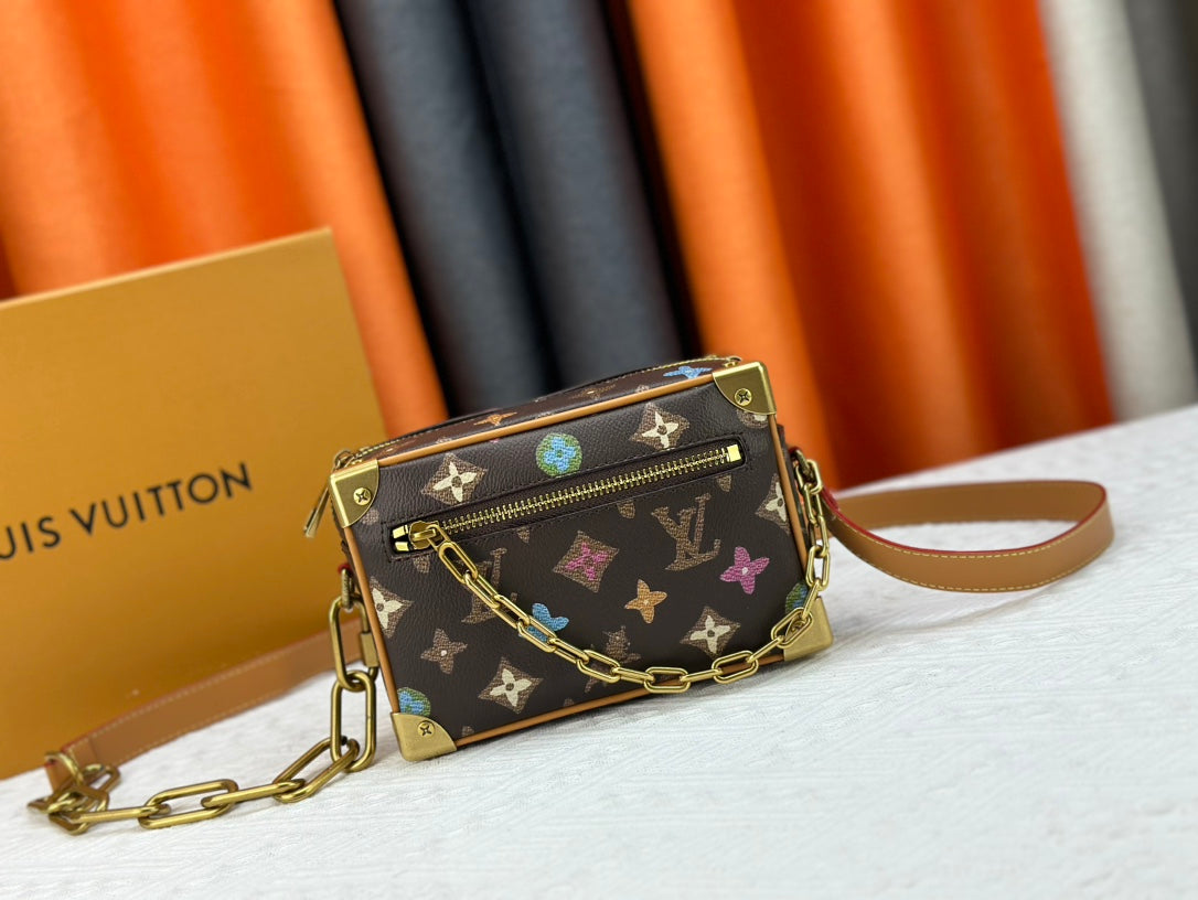 Elite Carryalls