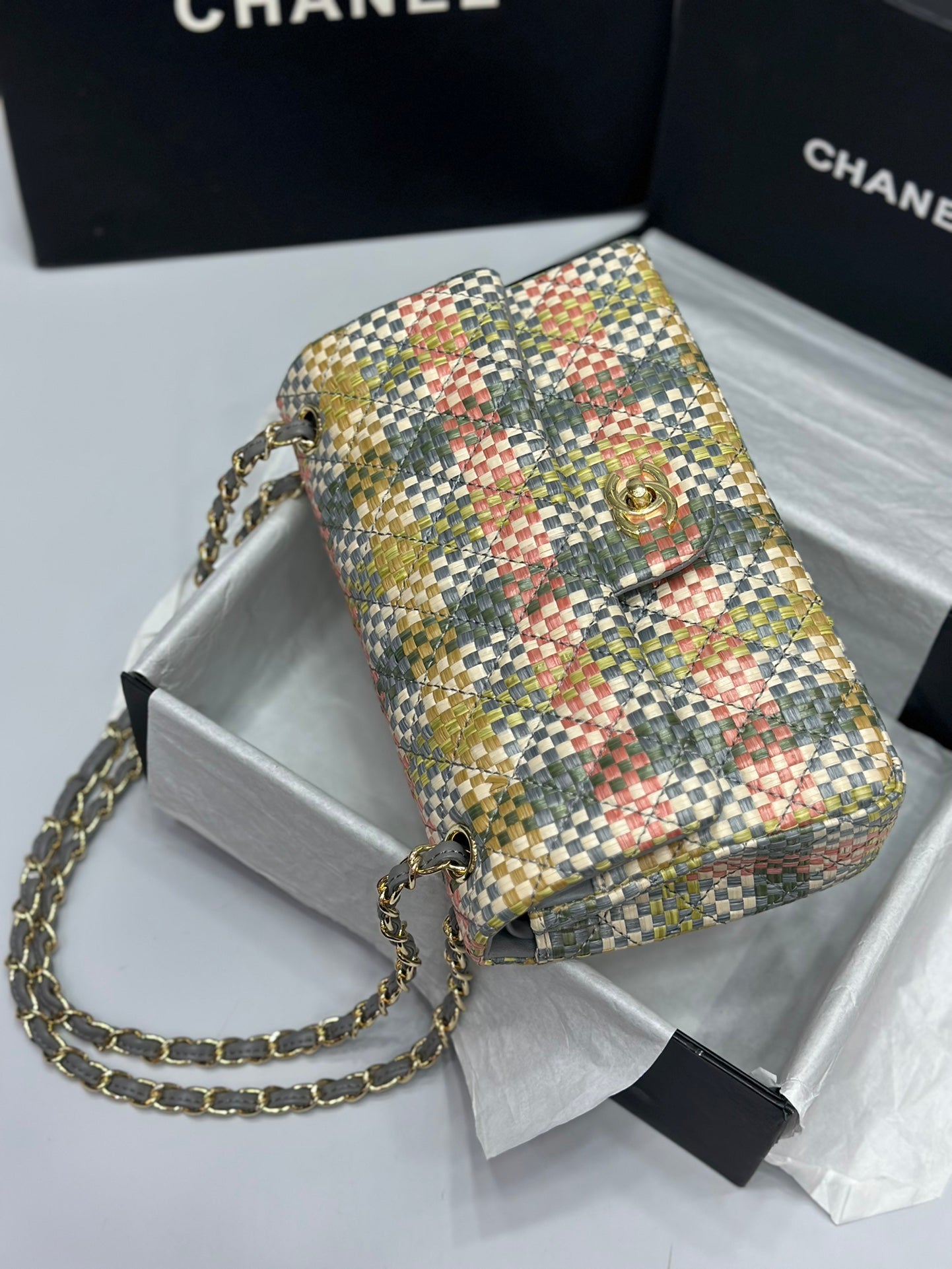 Elite Carryalls