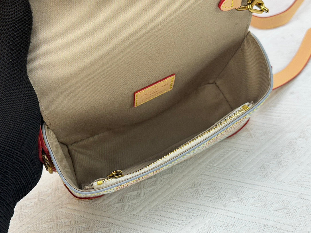 Elite Carryalls