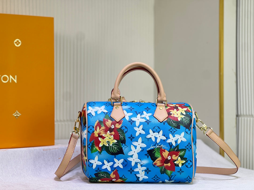 Elite Carryalls