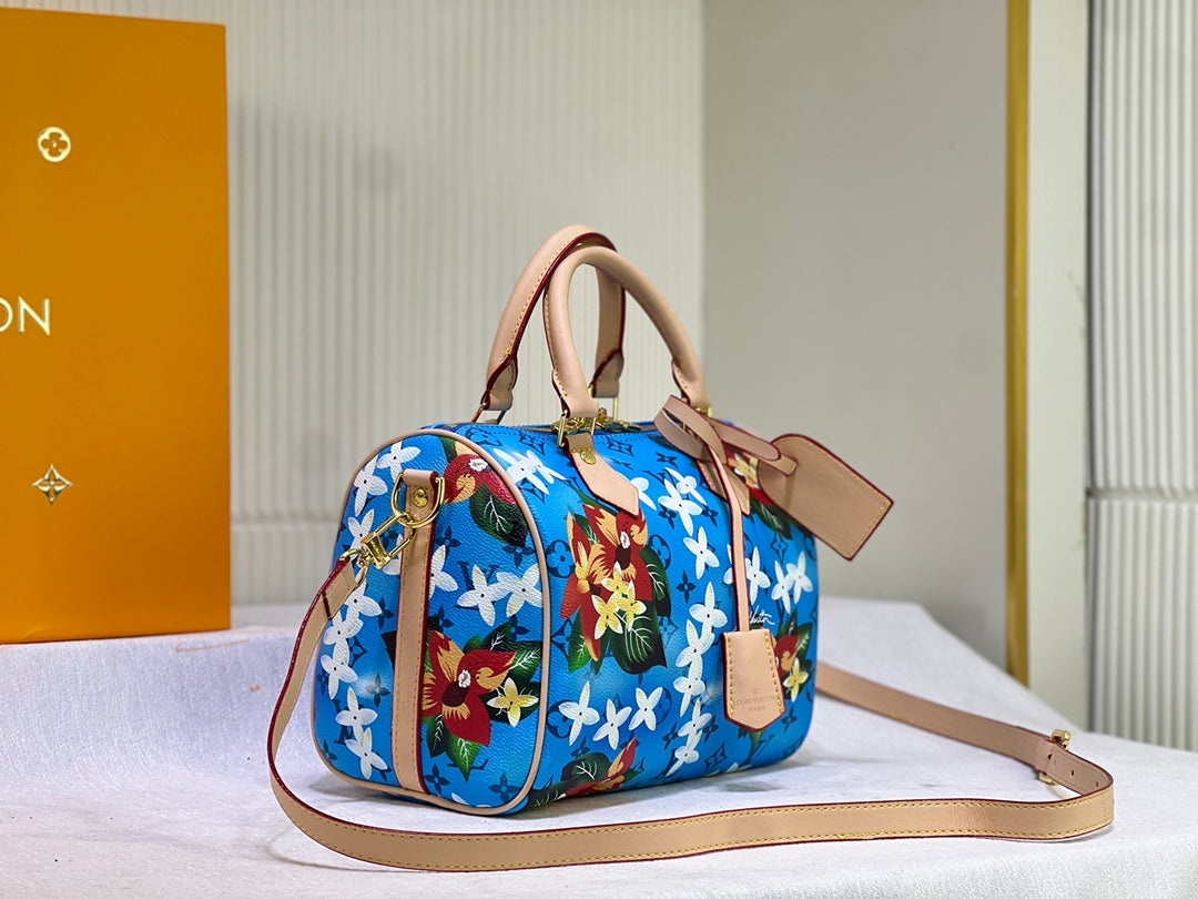 Elite Carryalls