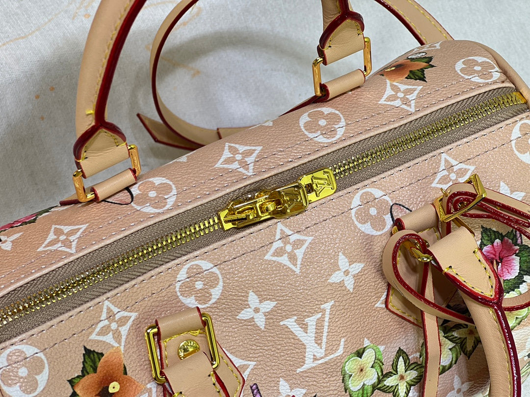 Elite Carryalls