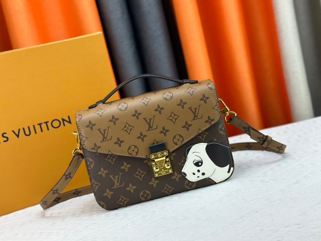 Elite Carryalls